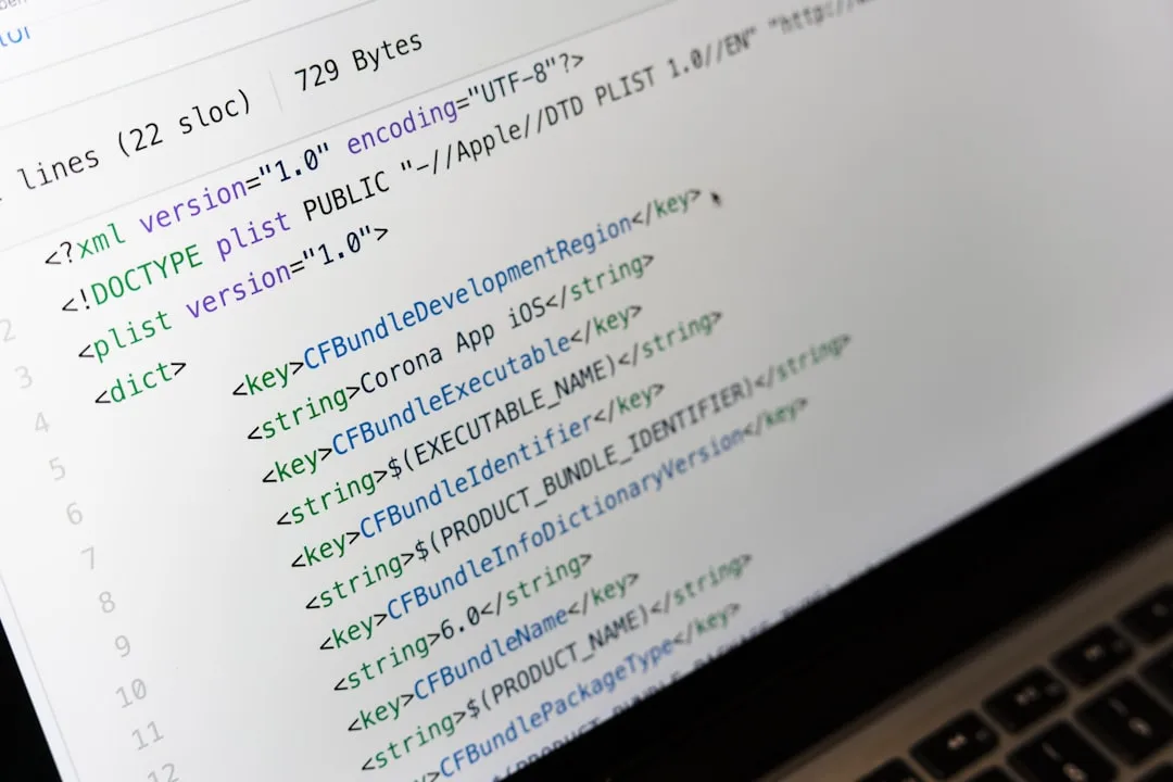 développeur web optimisant la vitesse d'un site internet pour mobile