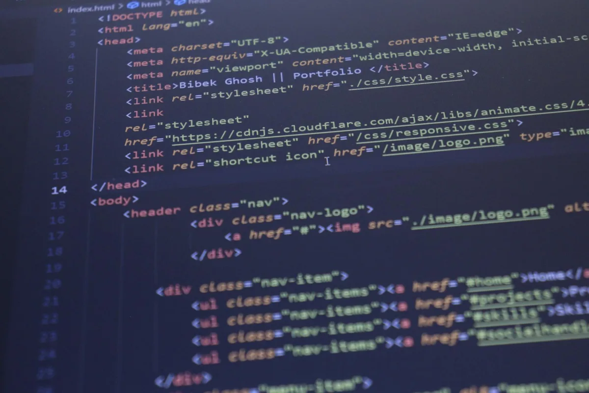 webmaster freelance nantais développant un site internet sur mesure rapide